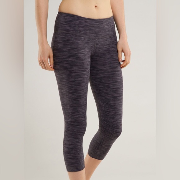 Lululemon Wunder Unders size 4 -Space Dye - Picture 1 of 5